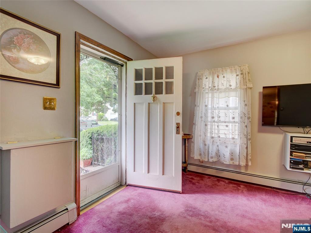 42 Hay Avenue - Photo 4