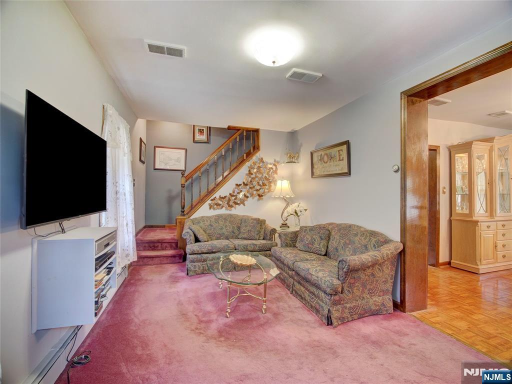 42 Hay Avenue - Photo 5