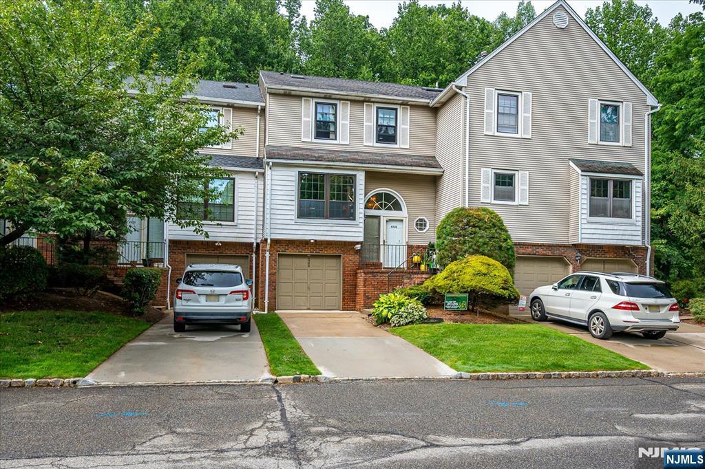 4506 Stonehedge Road 4506 - Photo 3