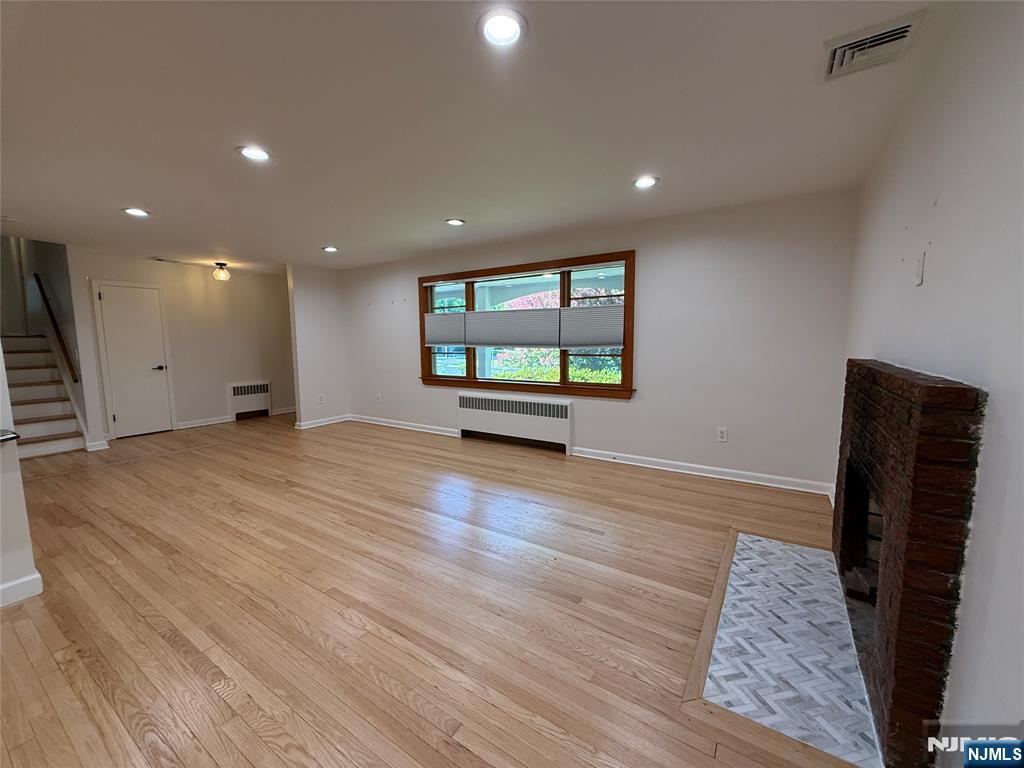 12 Madison Avenue - Photo 8