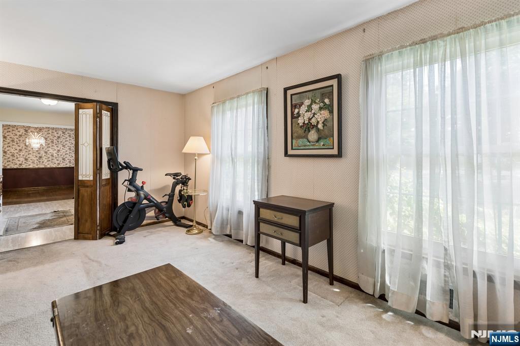 39 Robin Hood Way - Photo 4