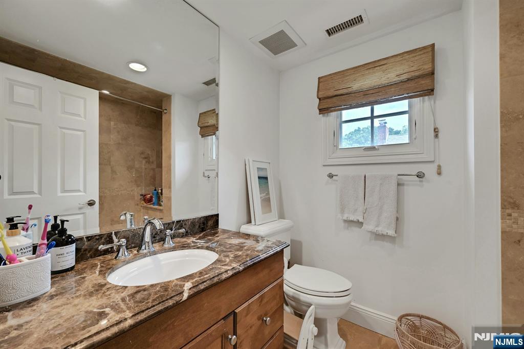 76 Engle Street — photo 24