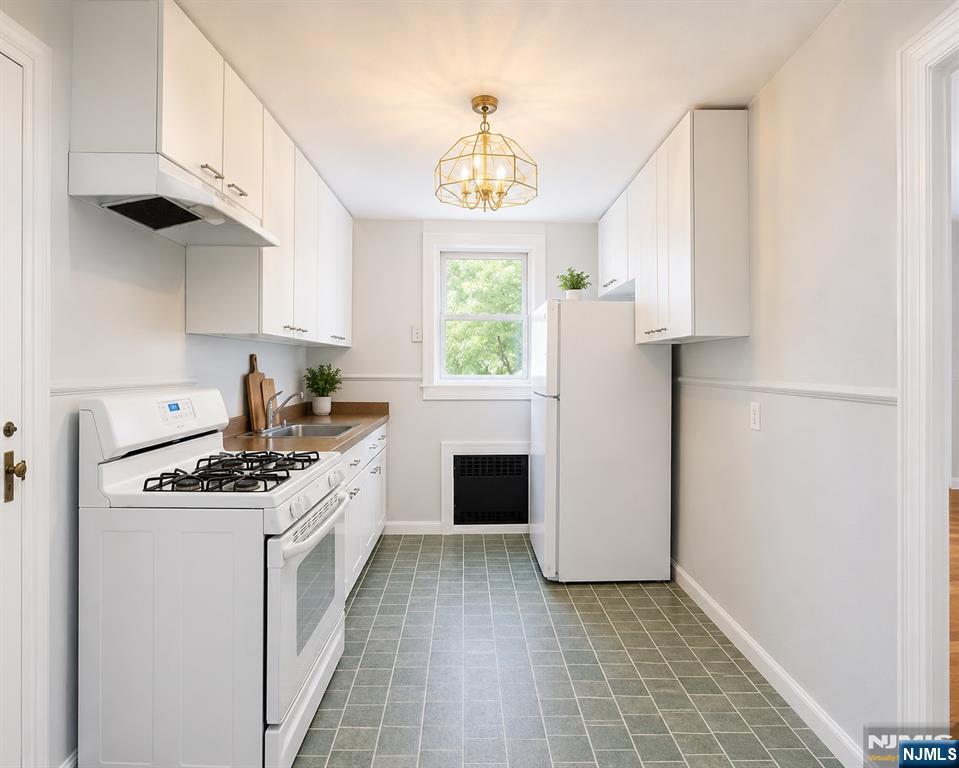 1014 Ponsi Street FL2 - Photo 3