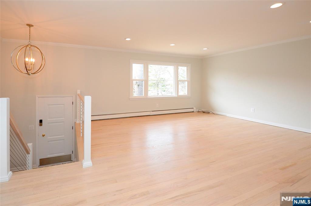 43 Spruce Avenue - Photo 3