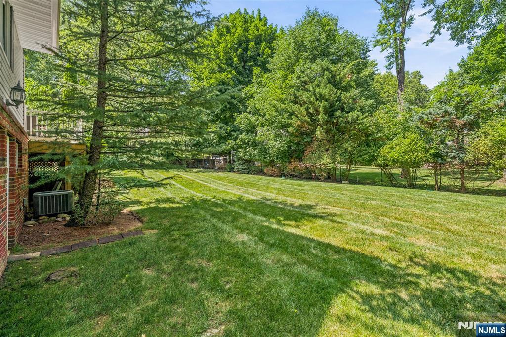 378 Van Beekum Place — photo 46