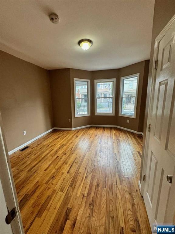 27 Alexander Street - Photo 4