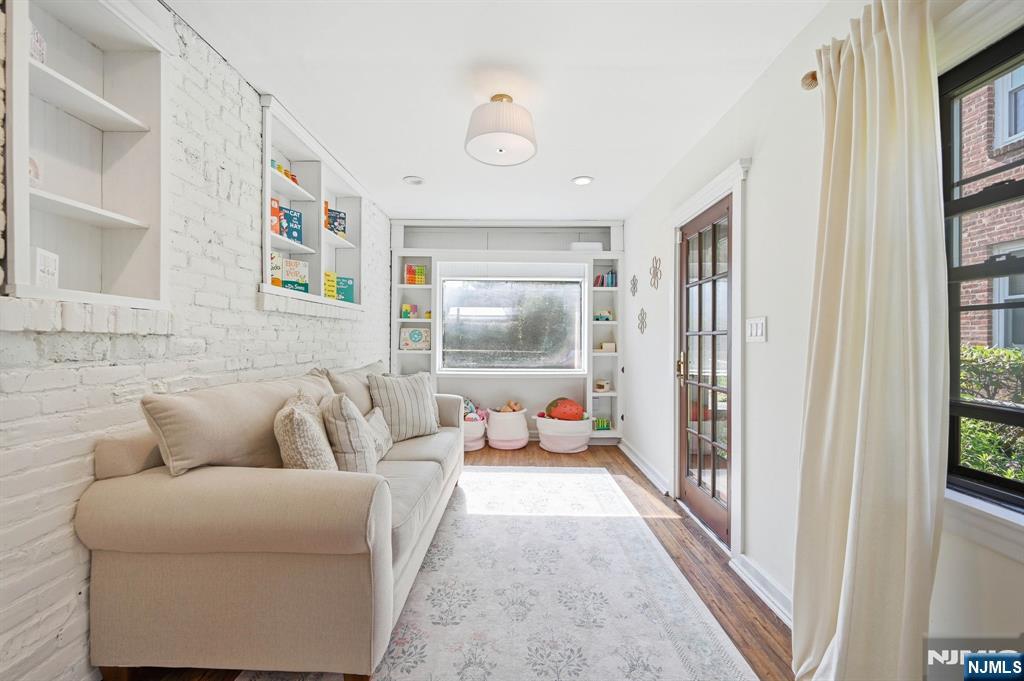 23 Park Drive — photo 14
