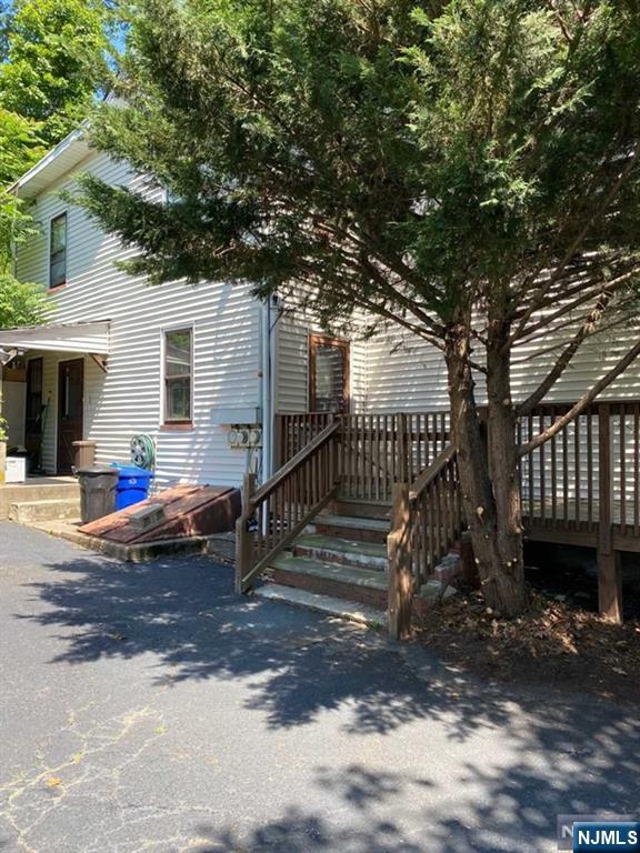 1025 Ringwood Avenue - Photo 1