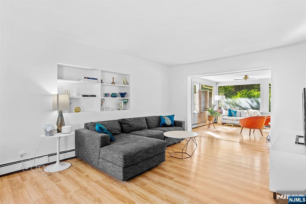 8 Halsey Lane - Photo 2