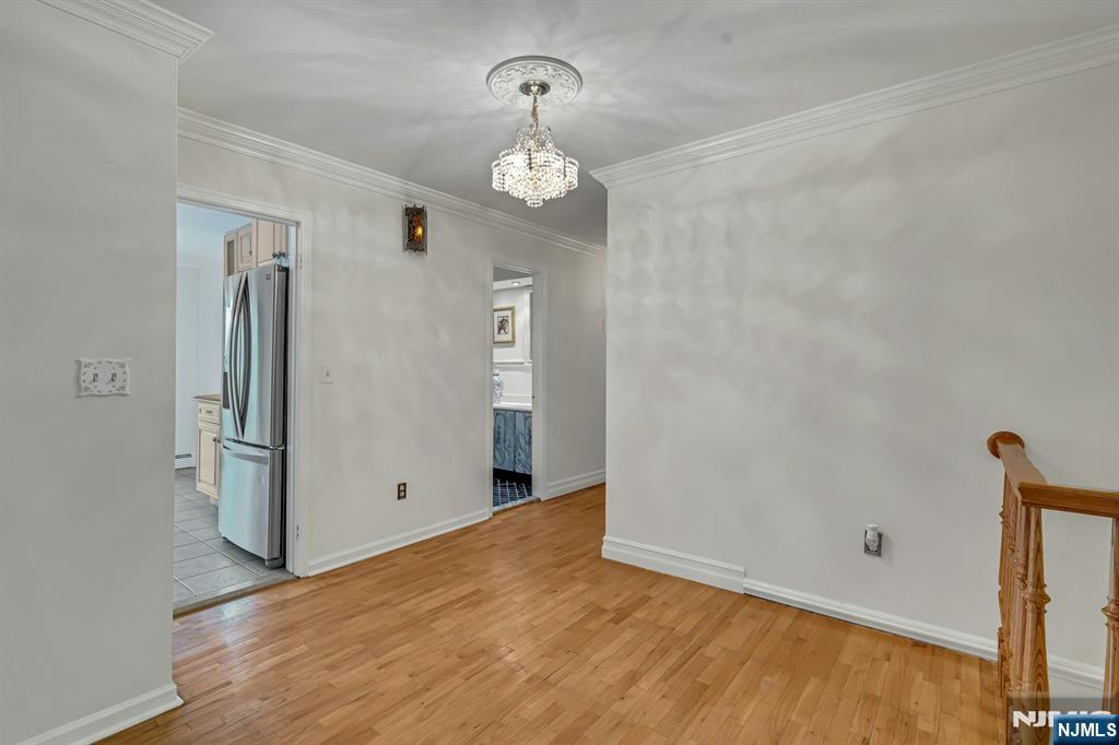 141 Middlesex Avenue — photo 19