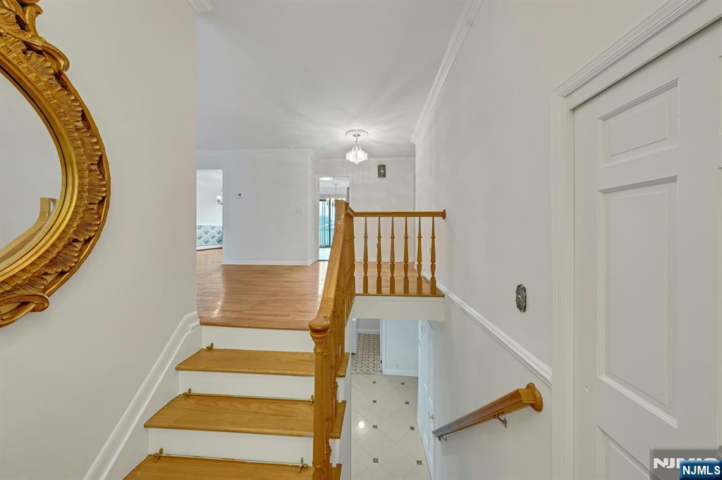 141 Middlesex Avenue — photo 22