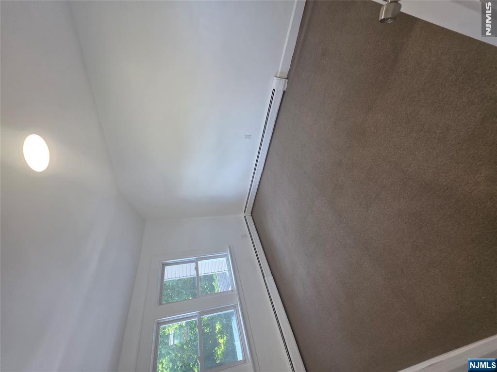 240 Prospect Avenue 2R - Photo 5