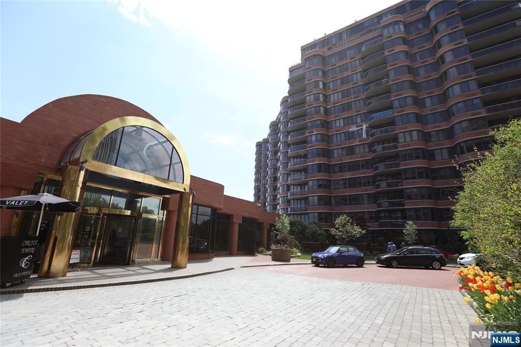 100 Carlyle Drive # S01G - Photo 3
