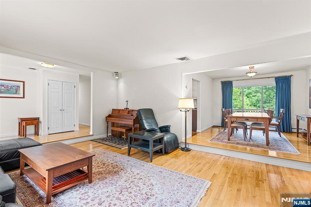 31 Brook Street — photo 10