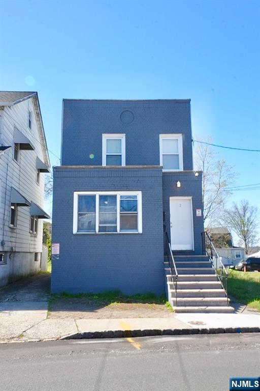 3 Laurel Avenue - Photo 1