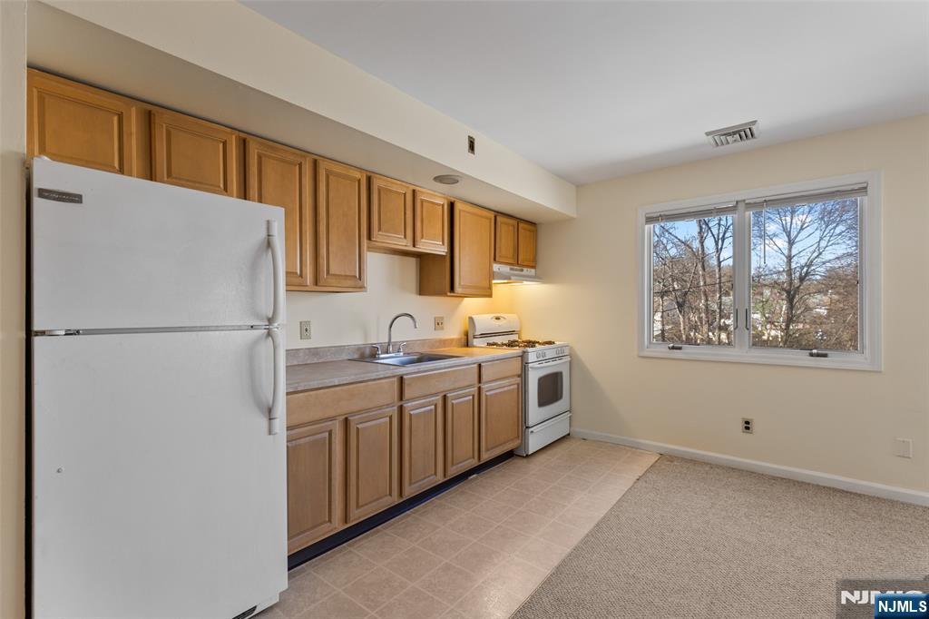 146 Main Street 2 - Photo 3