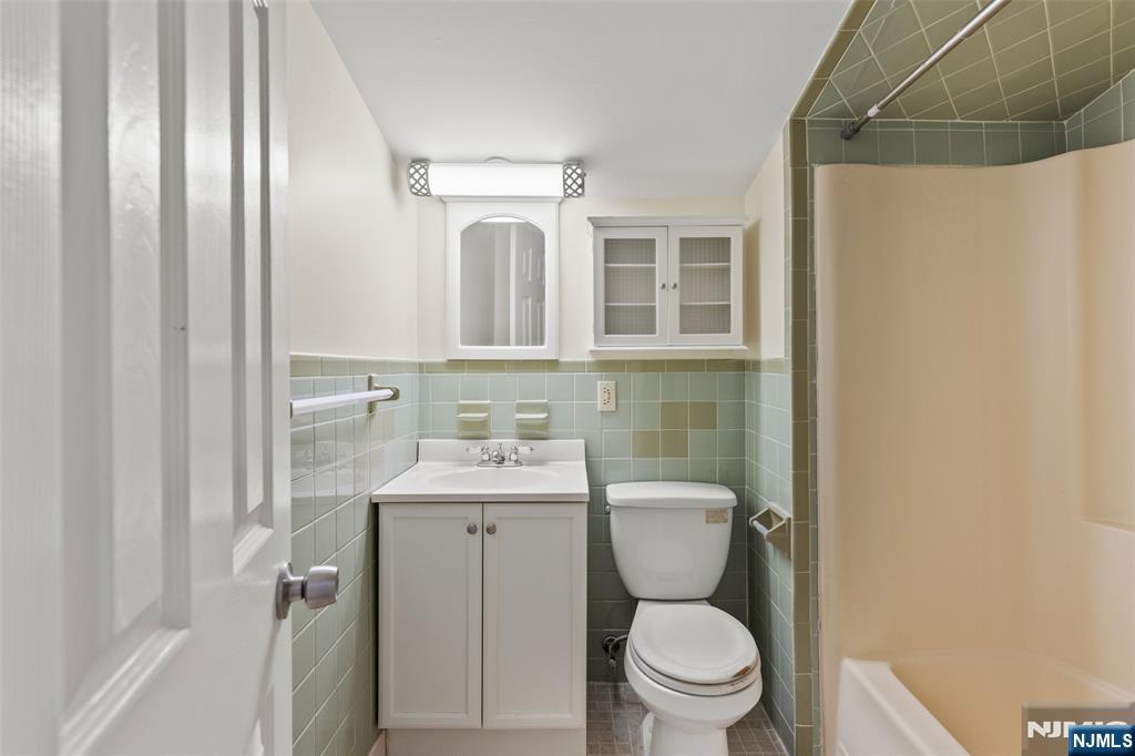 146 Main Street 2 - Photo 4