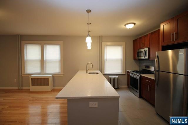 222 Irving Place 4 - Photo 4
