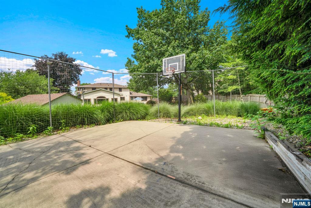 179 Konner Avenue — photo 42