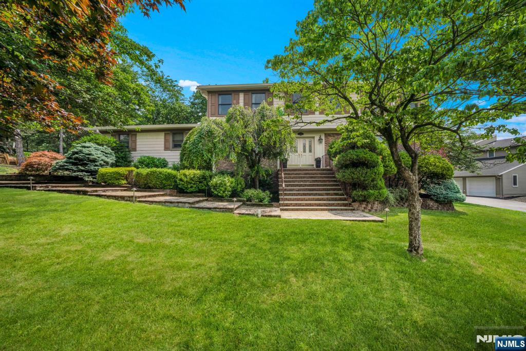 179 Konner Avenue — photo 46