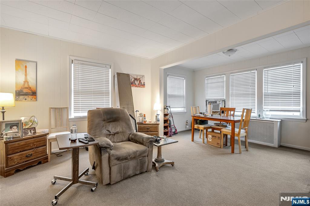 109 Bergen Ave, Bergenfield, NJ 07621