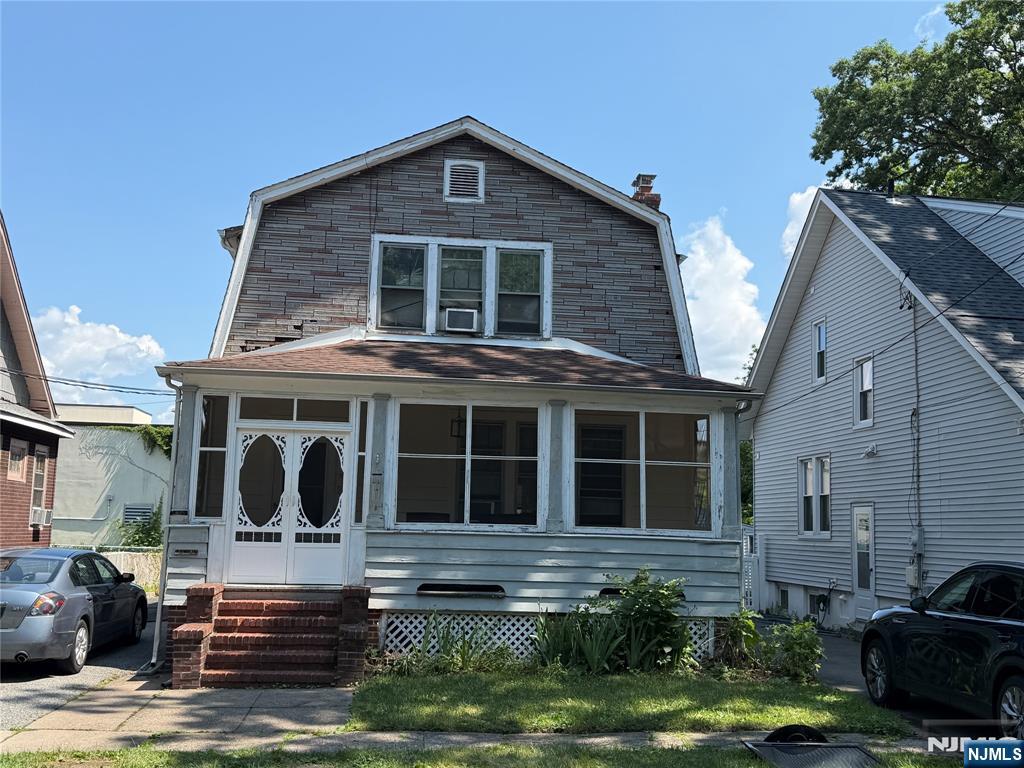 45 Leroy Place - Photo 2