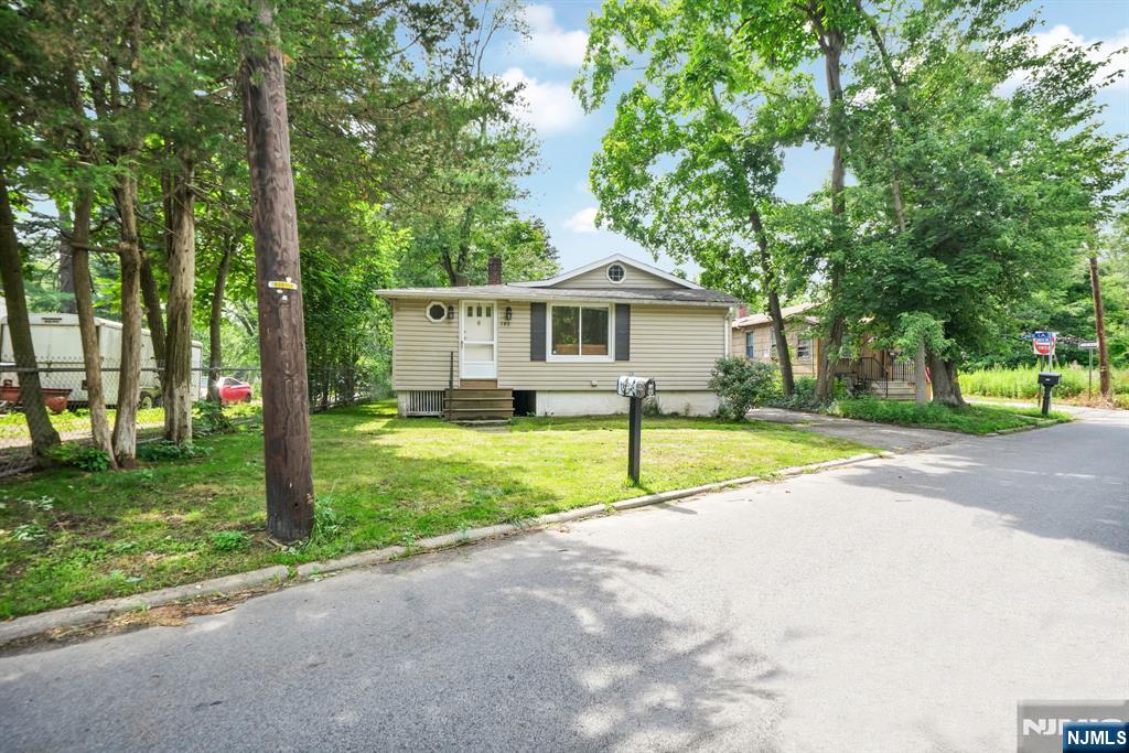 191 Fayette Avenue - Photo 3