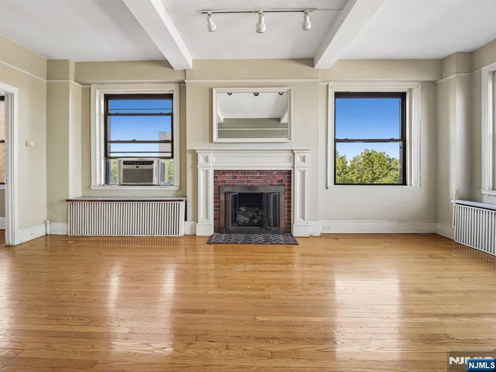 375 Mount Prospect 6AE - Photo 4