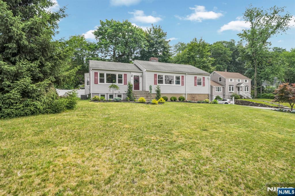 48 Lake Drive - Photo 2