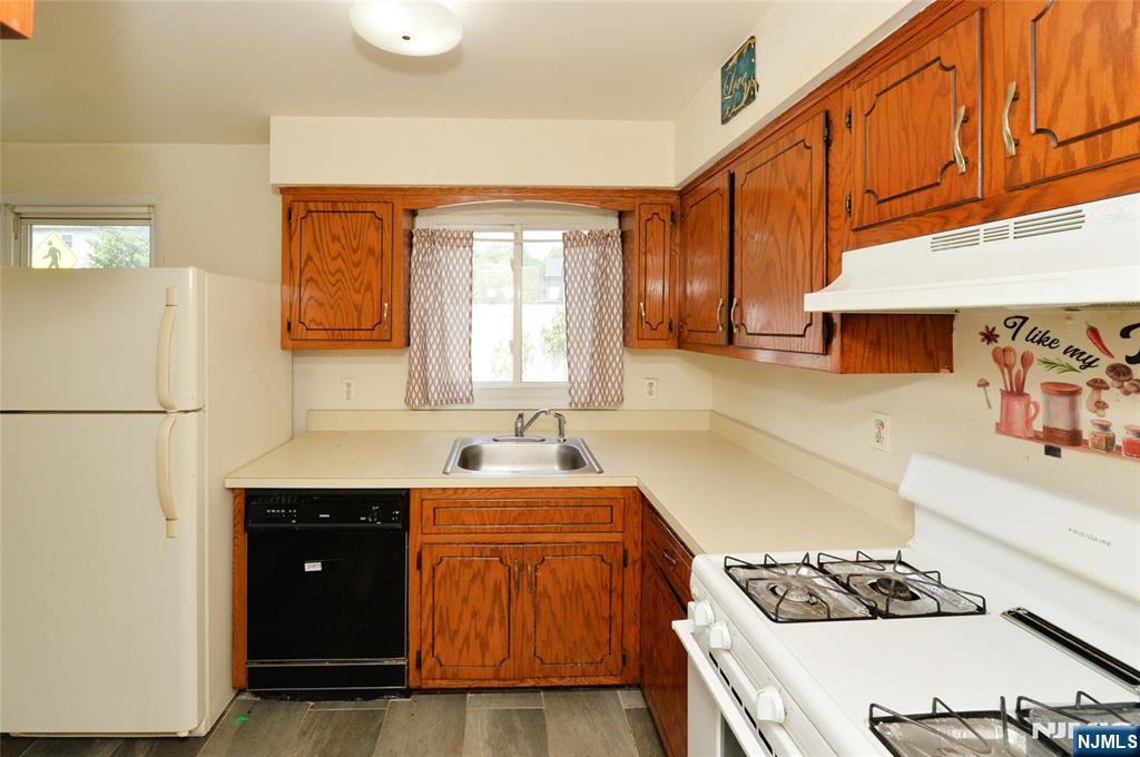 1 Leliarts Lane - Photo 4