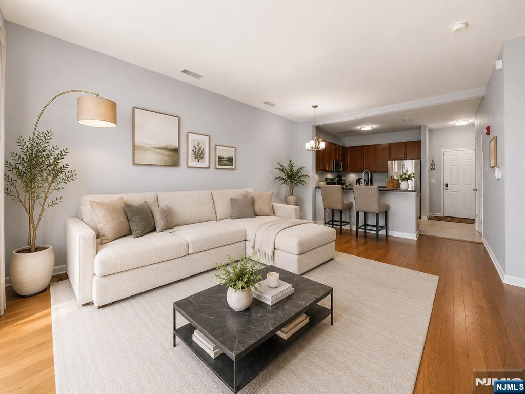 1120 Riverview Avenue 120 - Photo 2