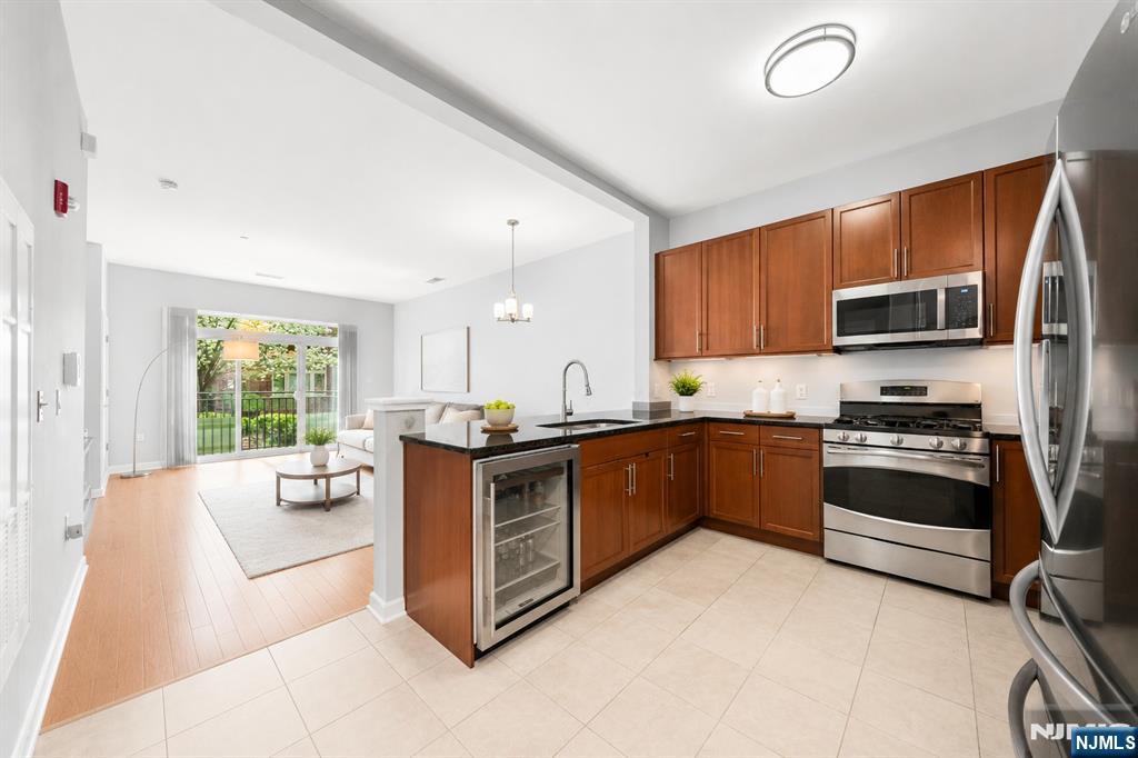 1120 Riverview Avenue 120 - Photo 4