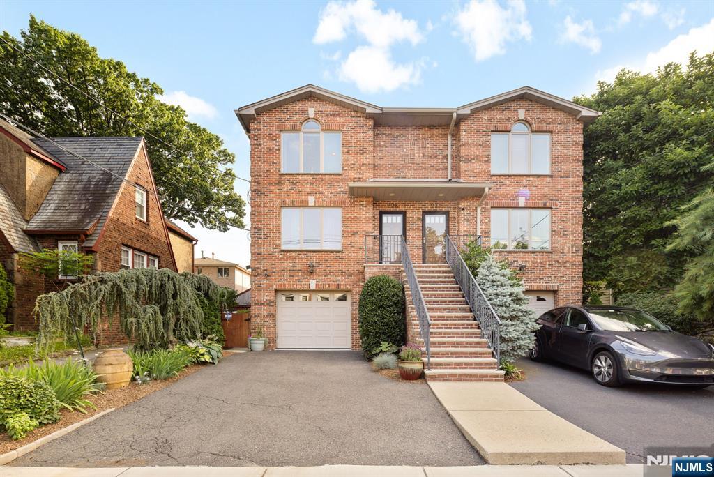 228 Lafayette Avenue - Photo 1