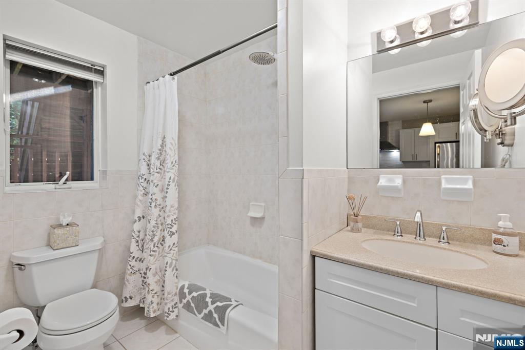 228 Lafayette Avenue — photo 26