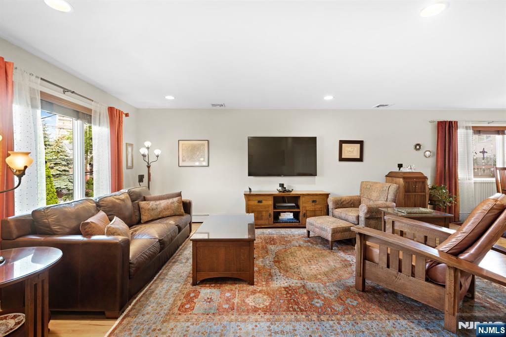 228 Lafayette Avenue — photo 6