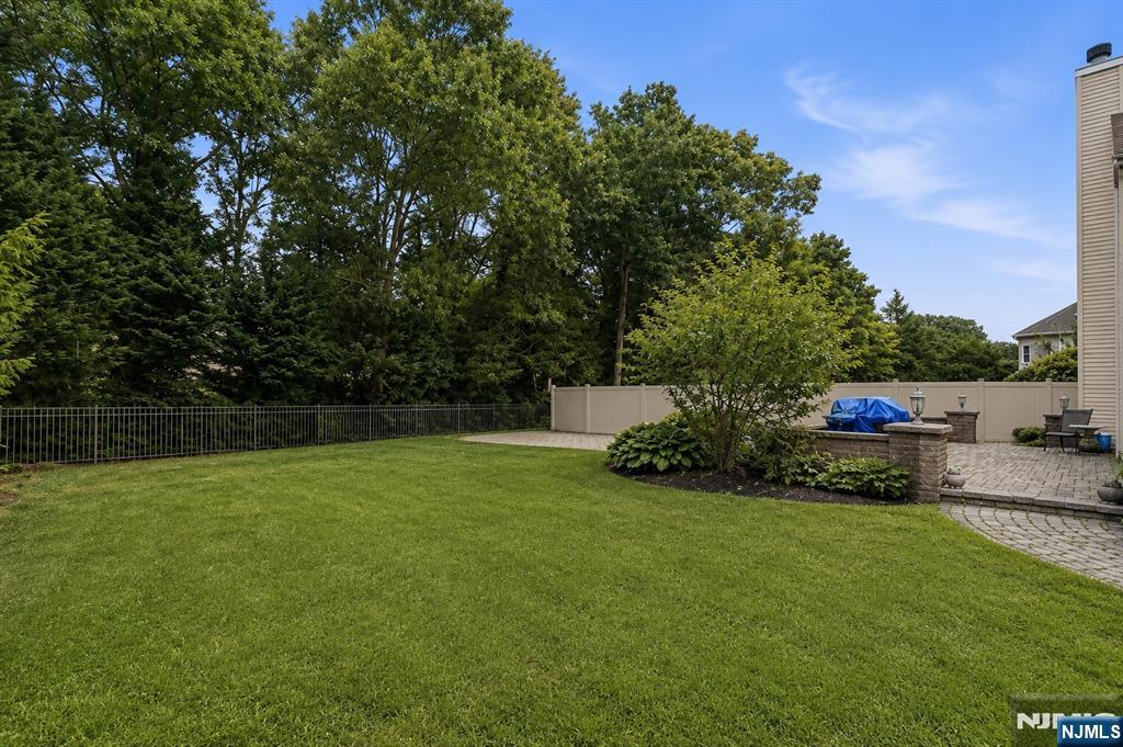 1232 Steeplechase Court — photo 39