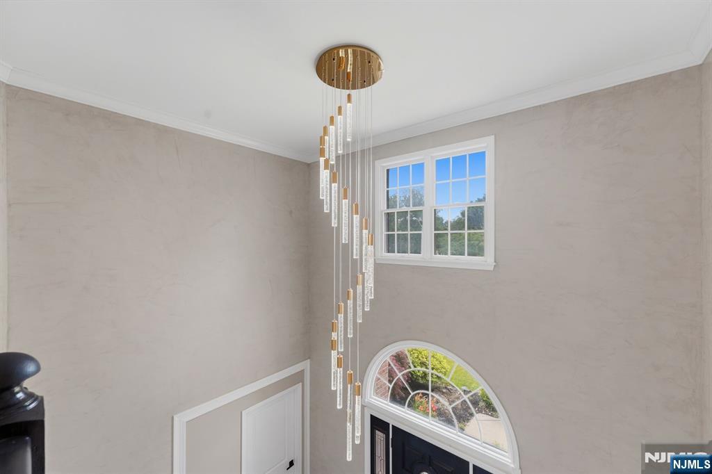 1232 Steeplechase Court - Photo 5
