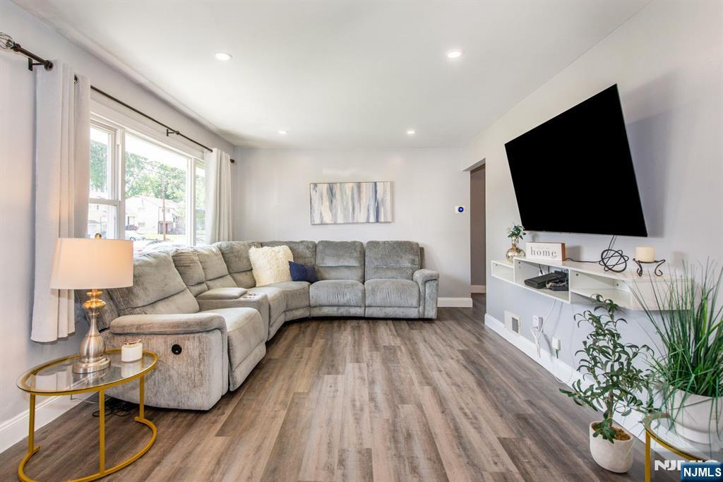 45 Karen Drive - Photo 1