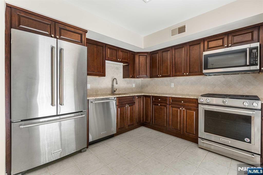 6-04 Cross Meadows - Photo 4