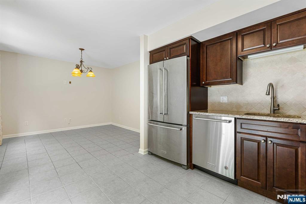 6-04 Cross Meadows - Photo 5