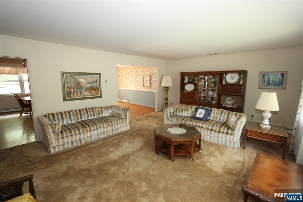 10 Bayberry Drive - Photo 5