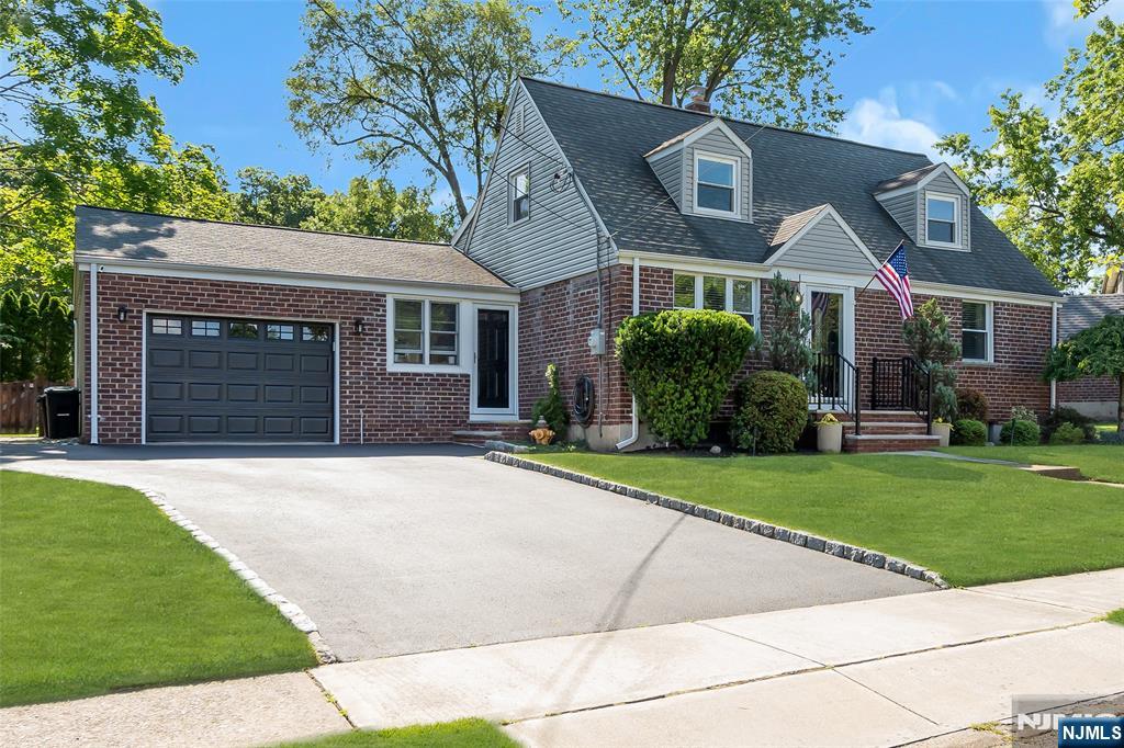 519 Ryeside Avenue - Photo 2
