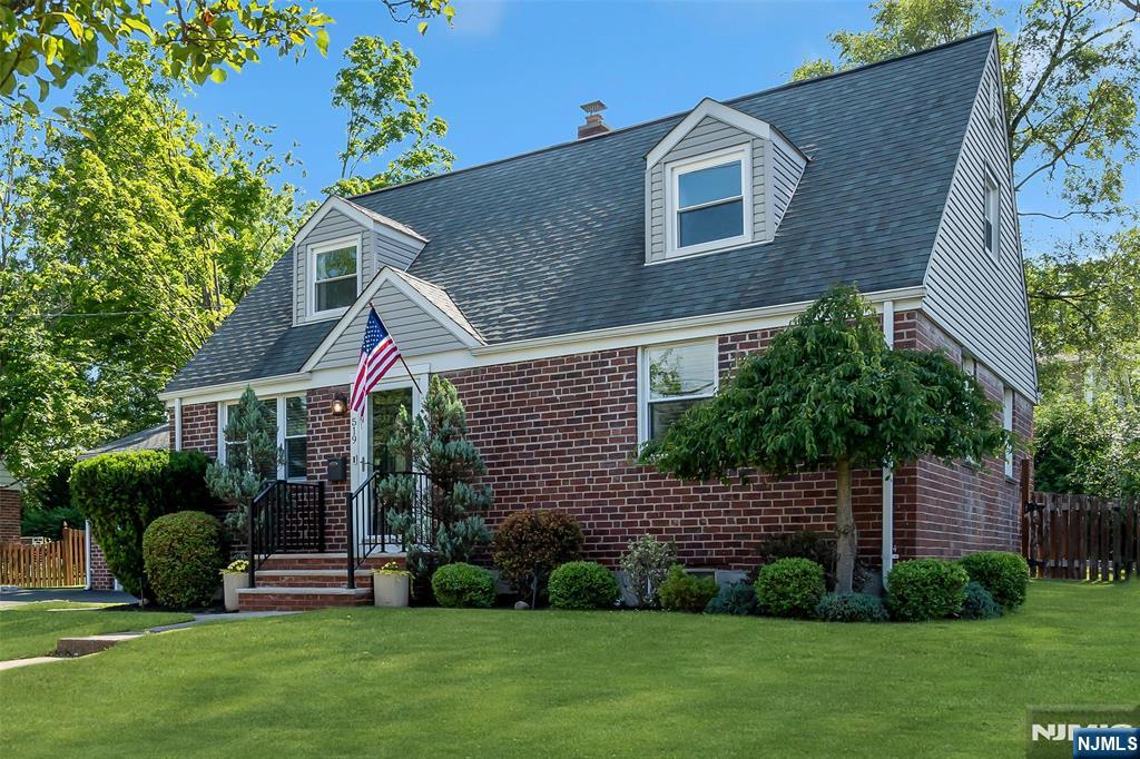 519 Ryeside Avenue - Photo 3
