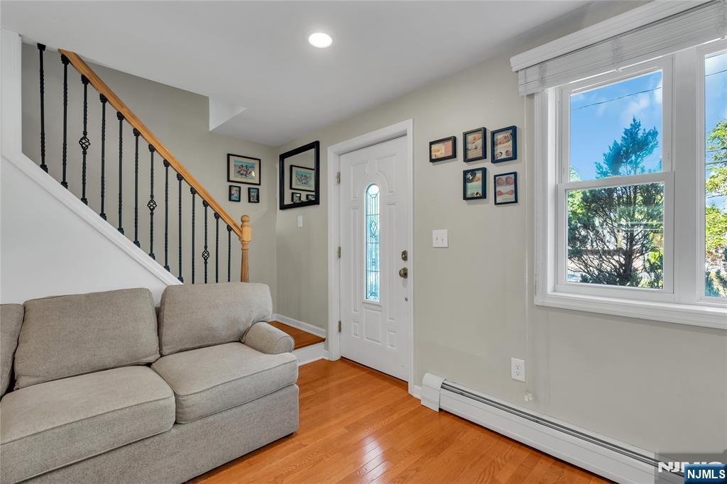 519 Ryeside Avenue - Photo 4