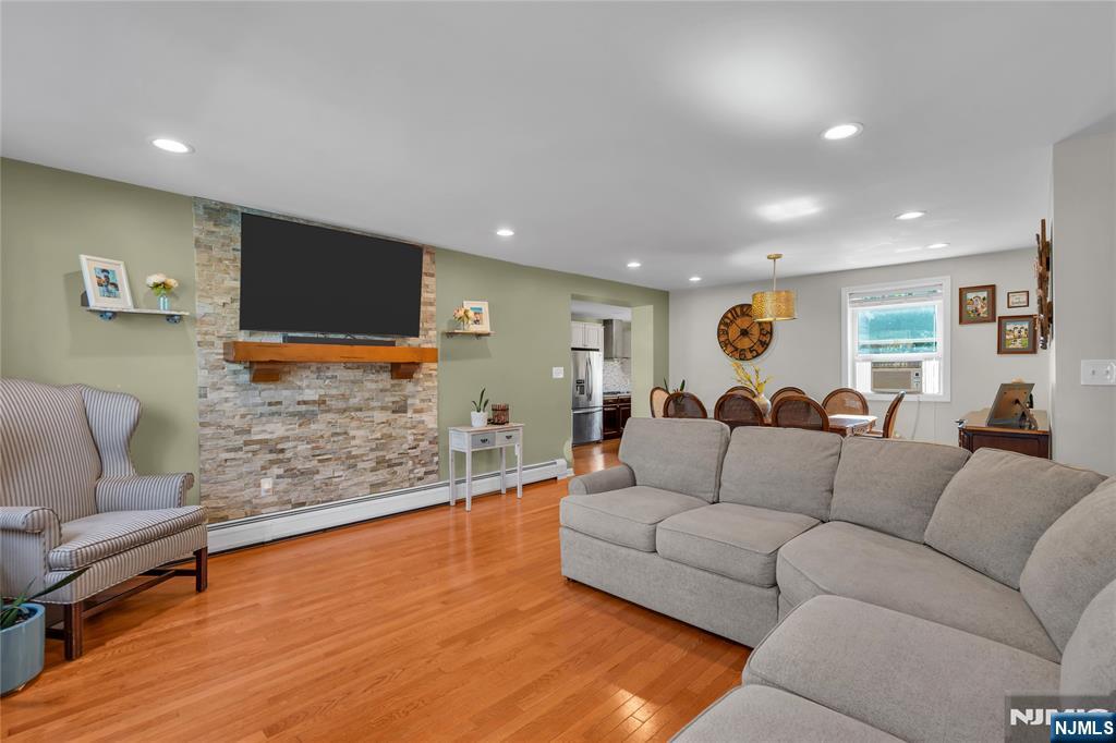 519 Ryeside Avenue - Photo 5