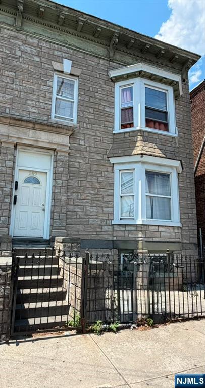 169 Sherman Avenue - Photo 2