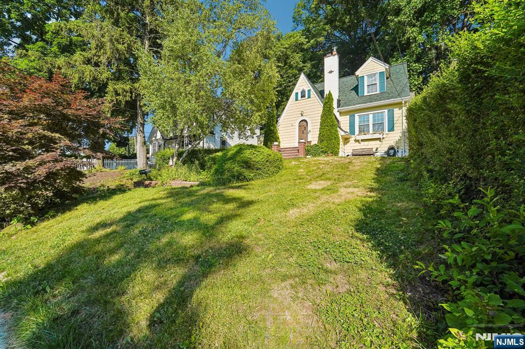 75 Rollinson Street - Photo 4