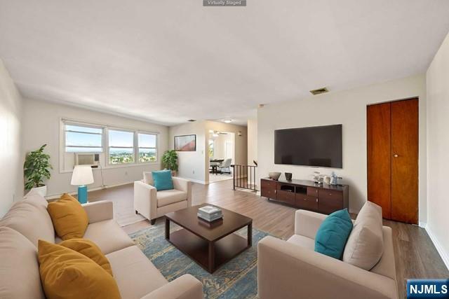 1023 Morningside Lane 2nd FL - Photo 2