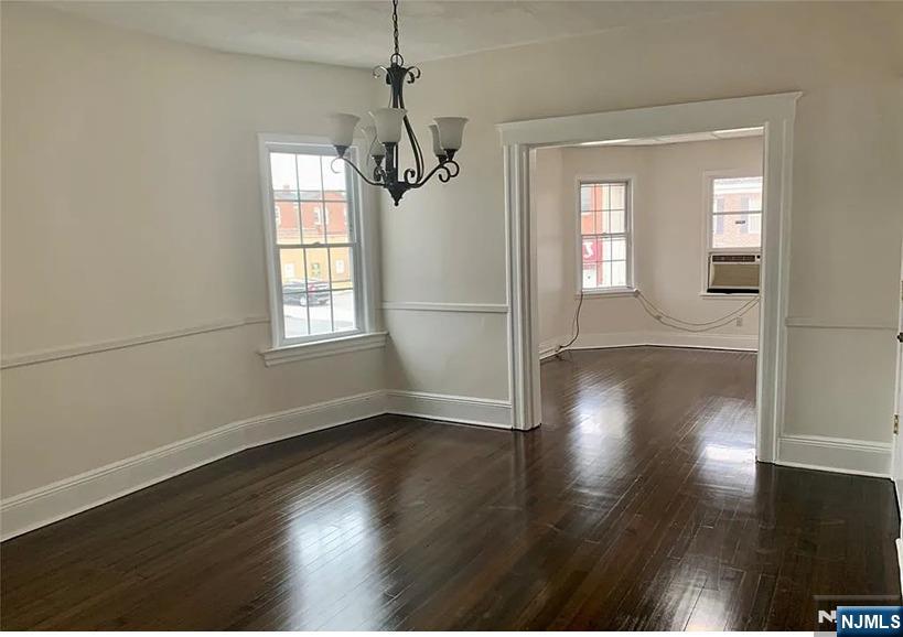 187 Franklin Avenue - Photo 2
