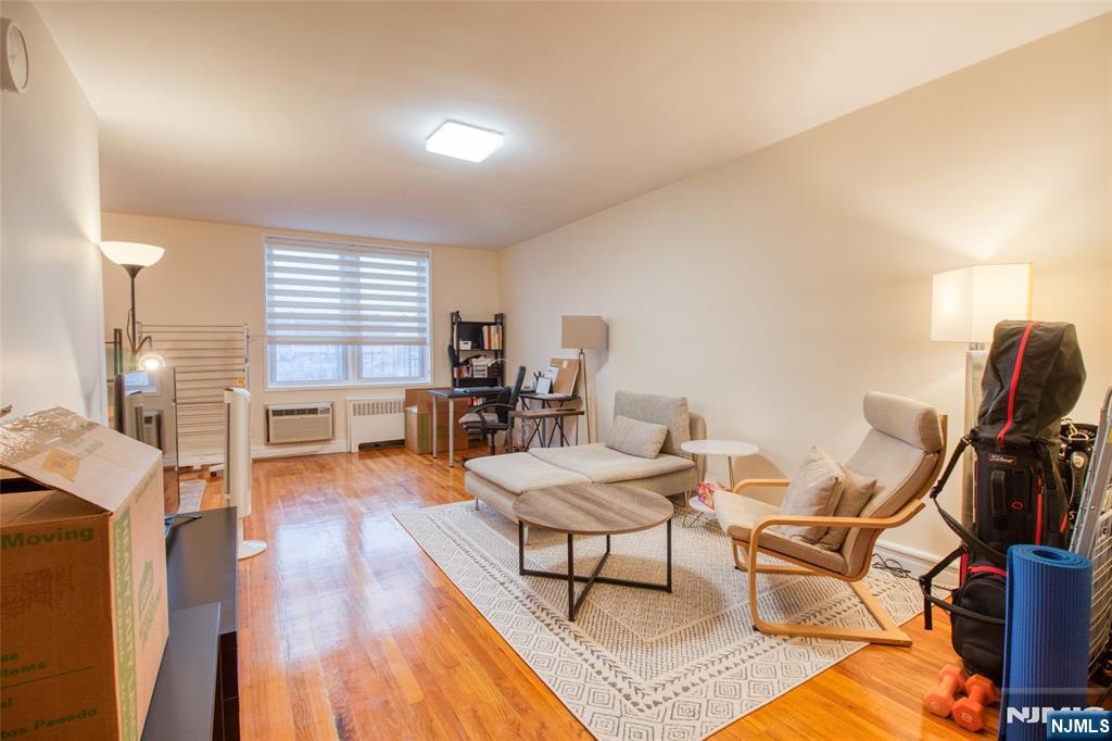 2160 Center Avenue 4S - Photo 1